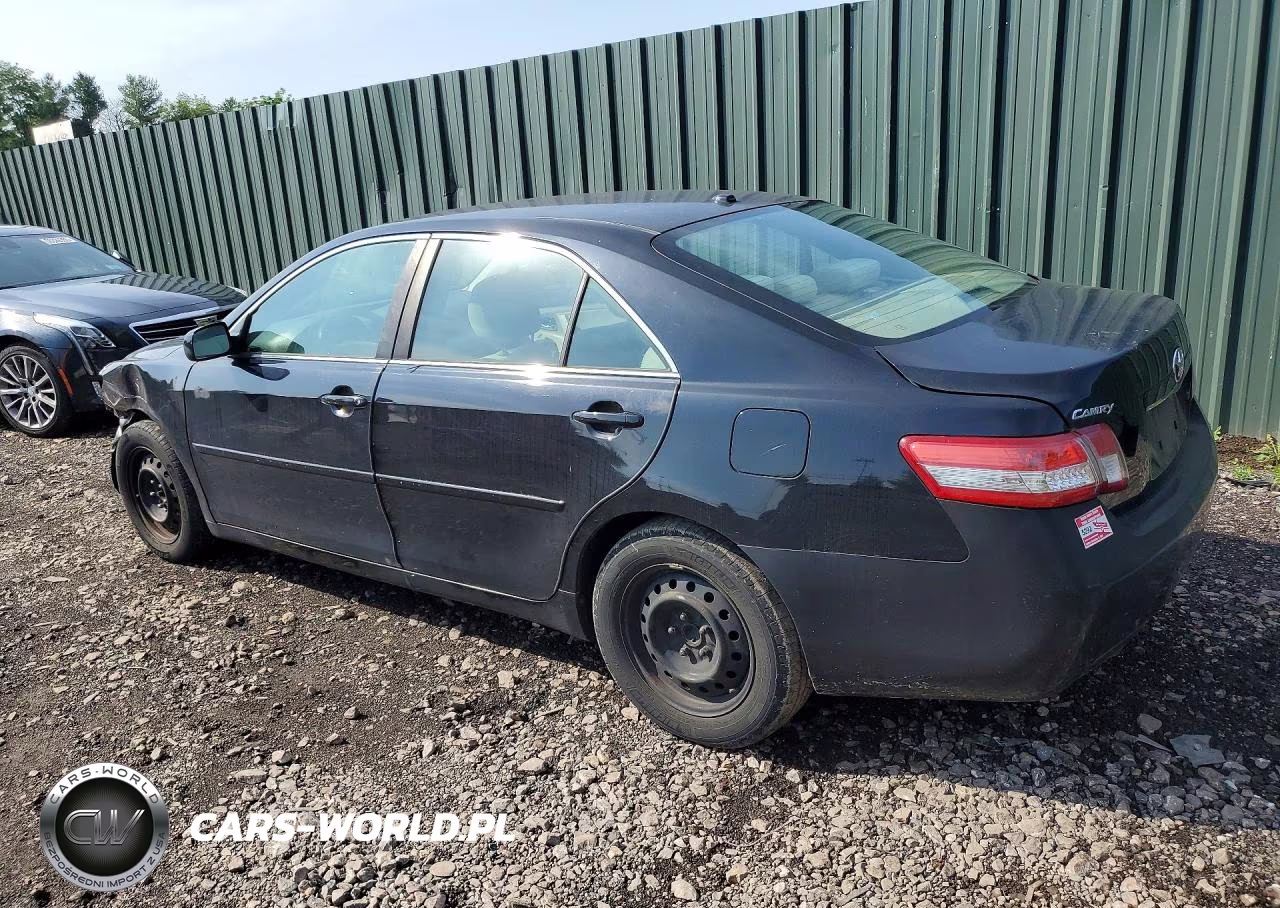 2010 Toyota Camry Le VIN:4T1BF3EK1AU524699 - 2