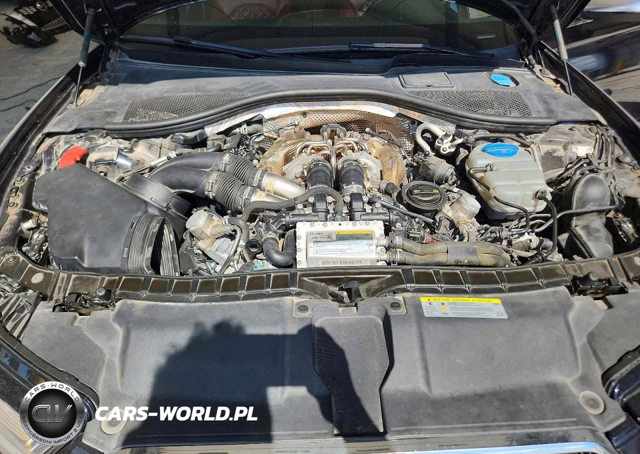 2017 Audi S6 Premium Plus VIN:WAUFFAFCXHN019344 - 11