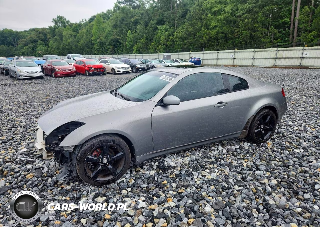 2003 Infiniti G35 Base