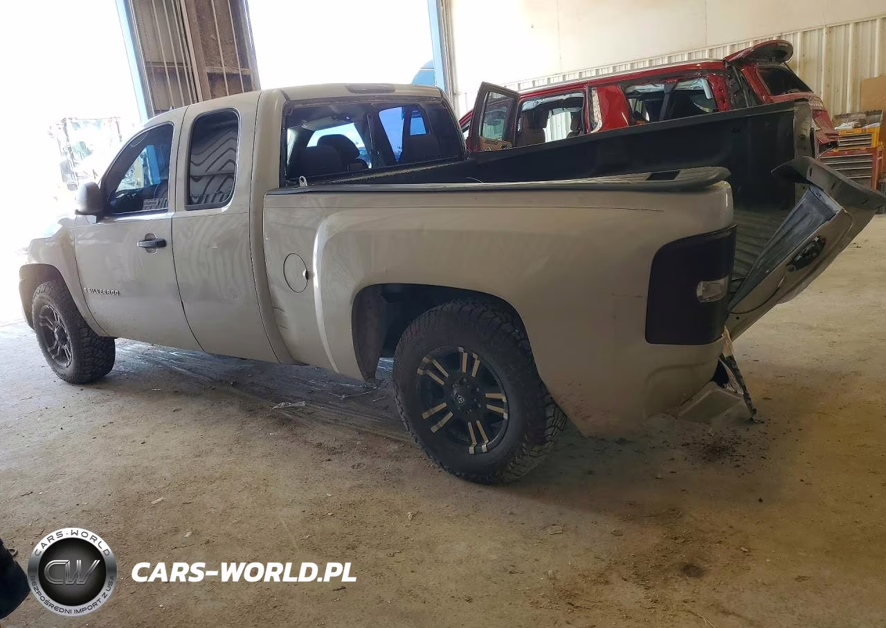 2008 Chevrolet Silverado C1500 VIN:1GCEC19XX8Z313468 - 2