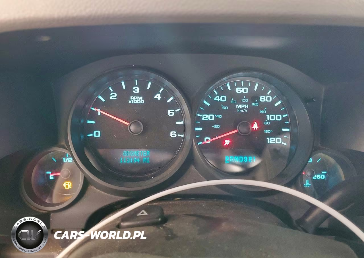 2008 Chevrolet Silverado C1500 VIN:1GCEC19XX8Z313468 - 9