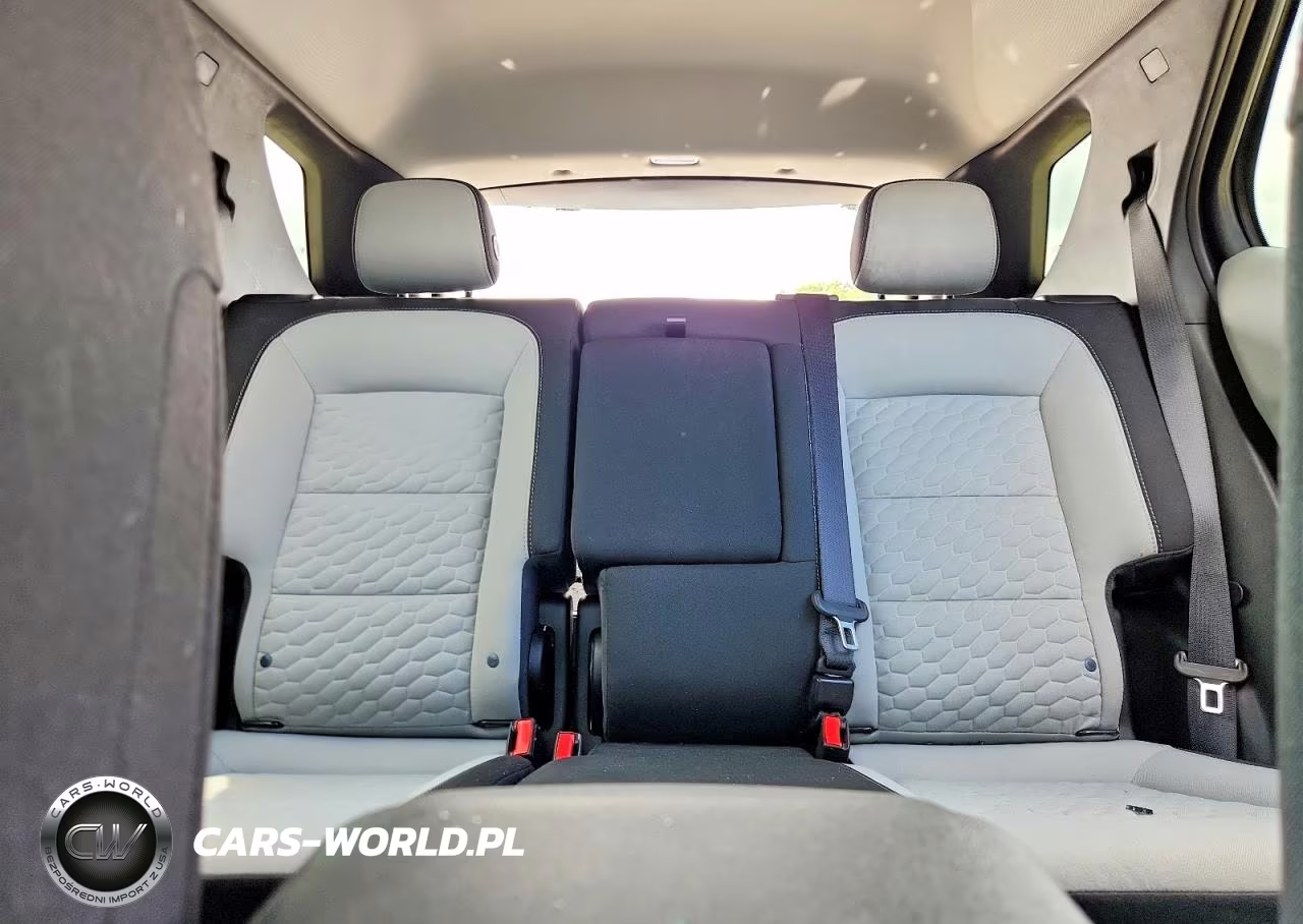2020 Chevrolet Equinox Lt VIN:2GNAXTEV1L6176936 - 10