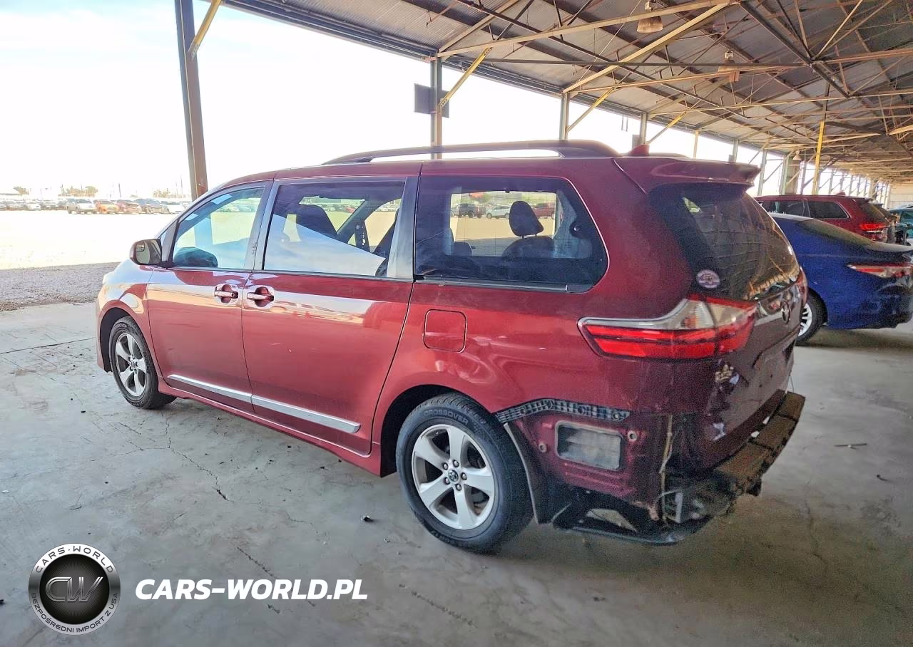 2019 Toyota Sienna Le VIN:5TDKZ3DC6KS980029 - 2