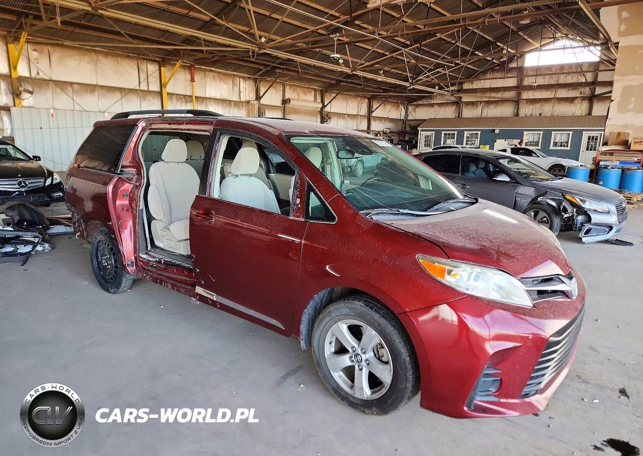 2019 Toyota Sienna Le VIN:5TDKZ3DC6KS980029 - 4
