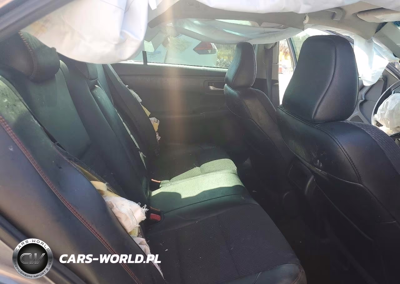 2017 Toyota Camry Se VIN:4T1BF1FK8HU733788 - 10