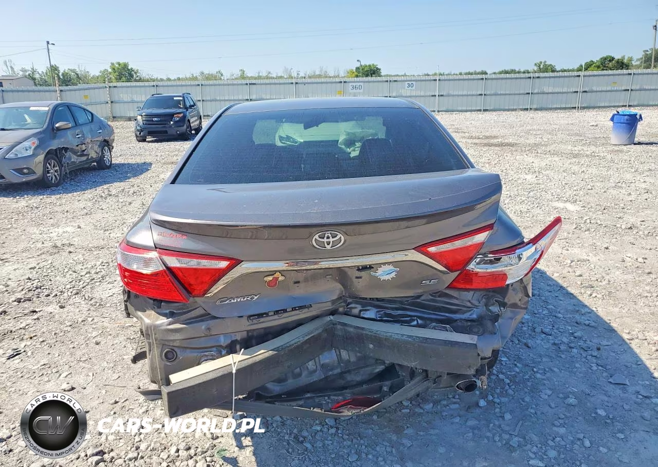2017 Toyota Camry Se VIN:4T1BF1FK8HU733788 - 6