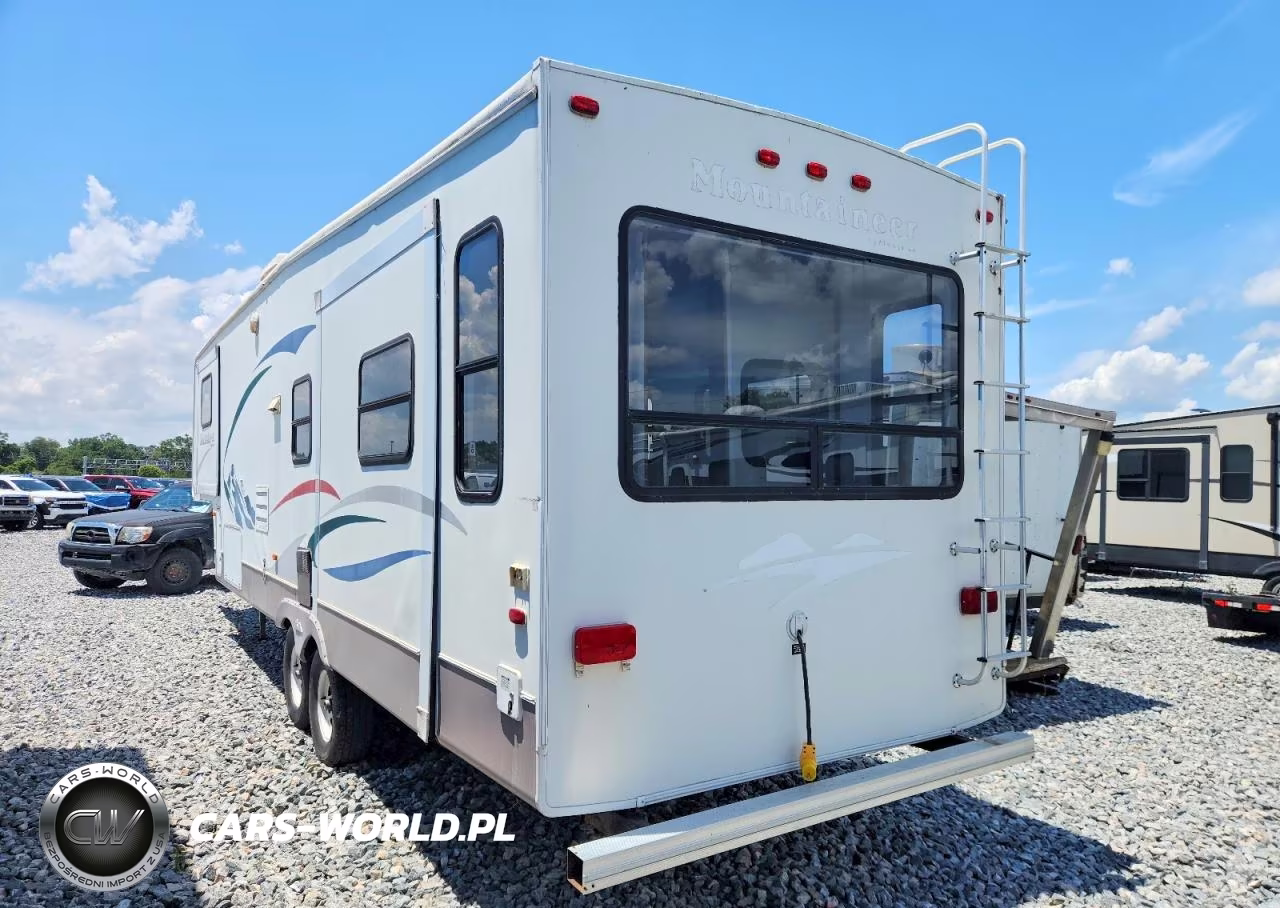 2004 Keystone Mountaineer Edition Camper VIN:4YDF328284F701937 - 3