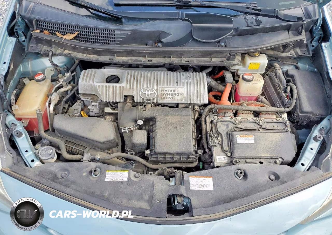 2015 Toyota Prius V Two VIN:JTDZN3EU2FJ036314 - 11