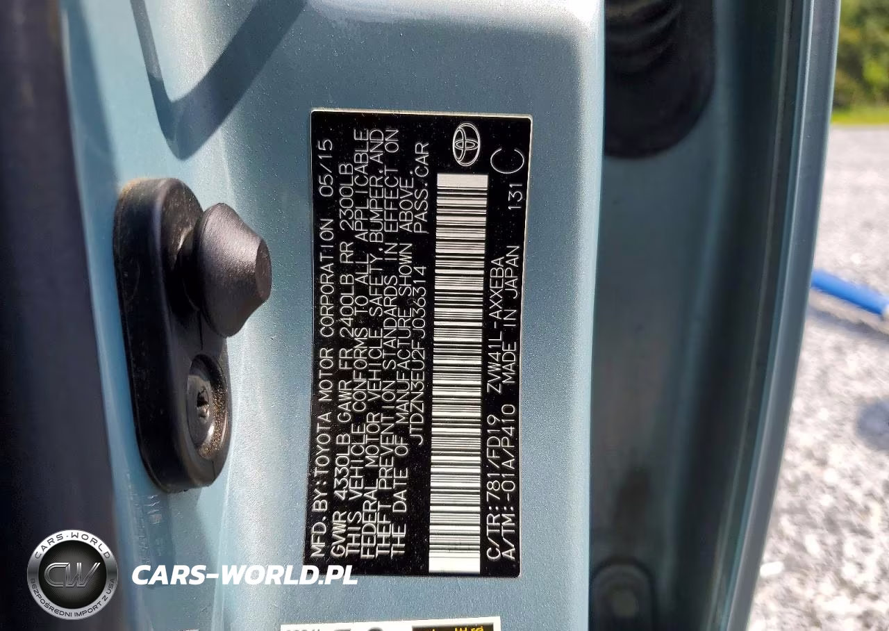 2015 Toyota Prius V Two VIN:JTDZN3EU2FJ036314 - 12