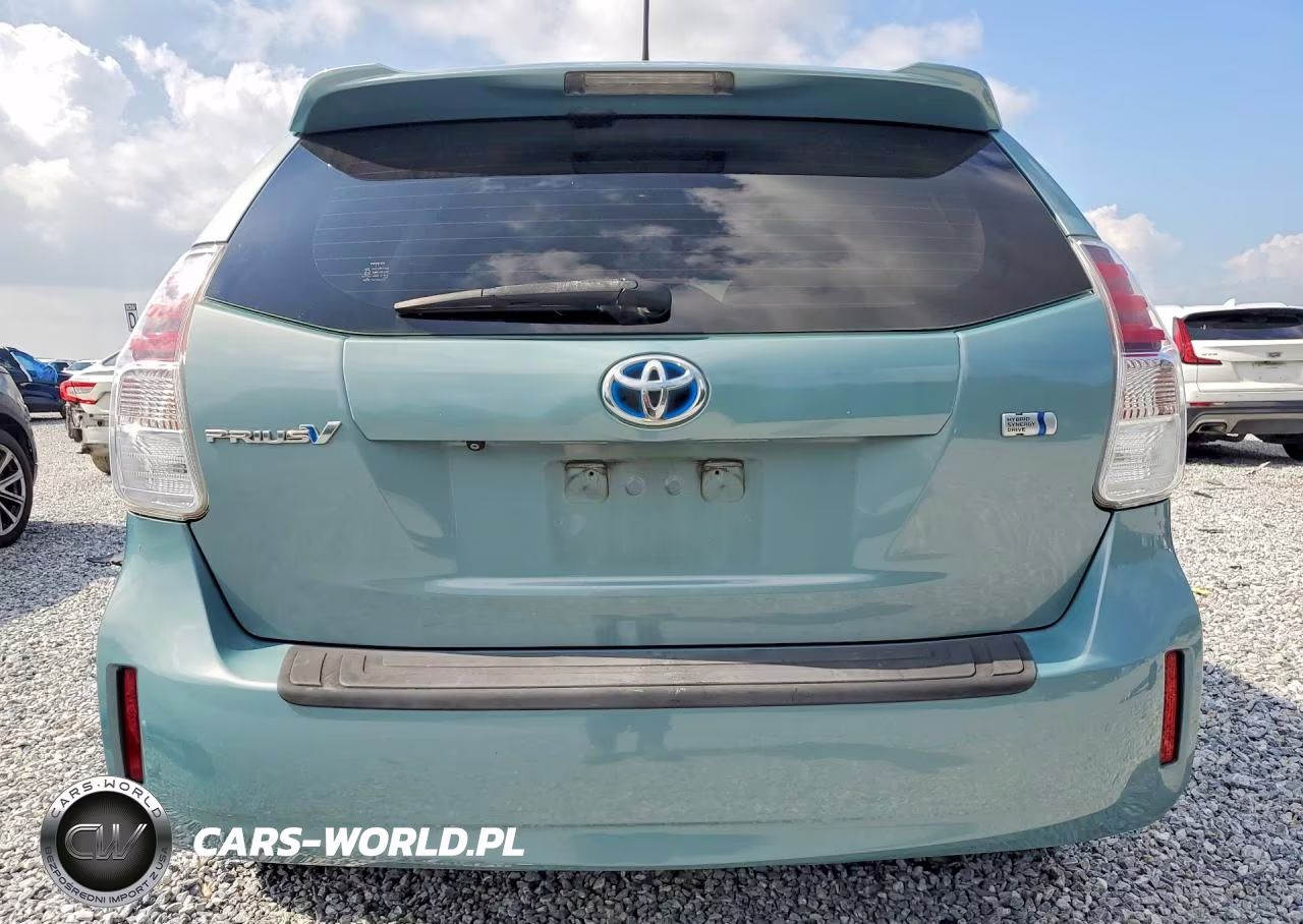 2015 Toyota Prius V Two VIN:JTDZN3EU2FJ036314 - 6