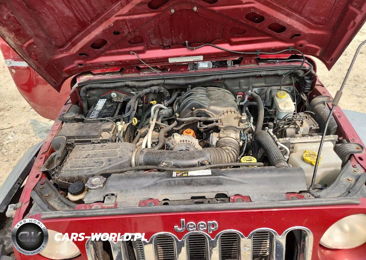 2012 Jeep Wrangler Unlimited Sport VIN:1C4BJWDG4CL189352 - 12