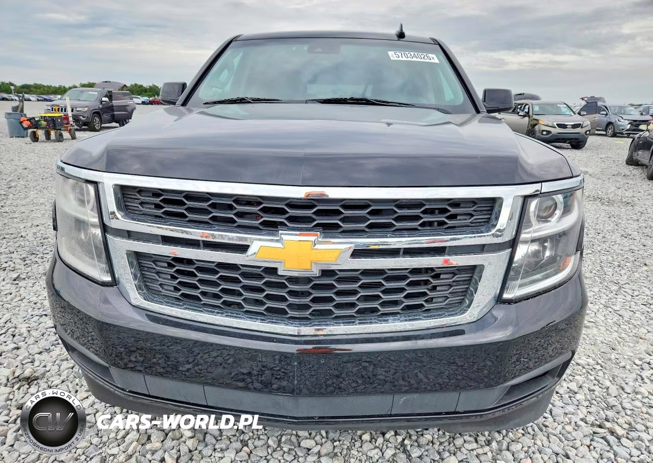 2019 Chevrolet Suburban K1500 Lt VIN:1GNSKHKC6KR284006 - 5