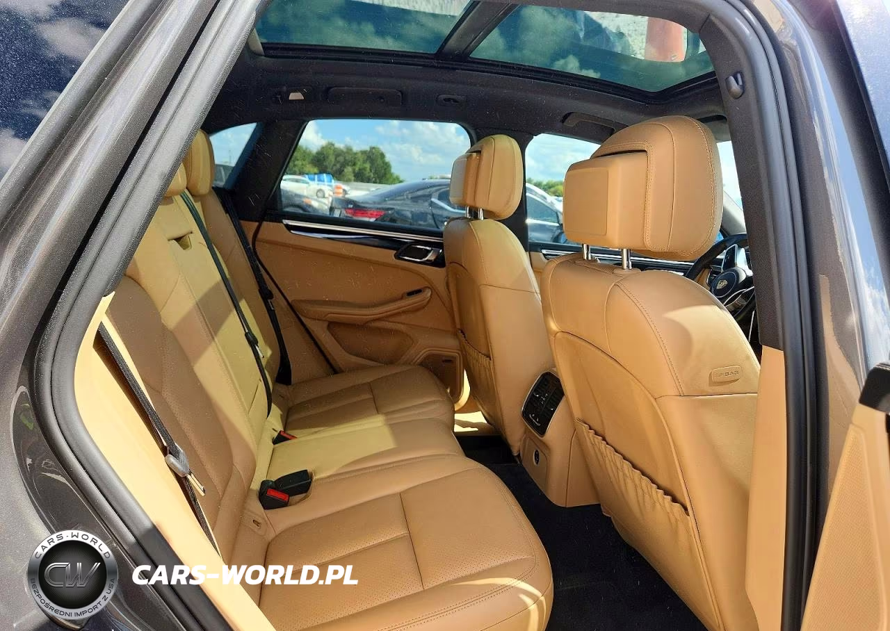 2018 Porsche Macan S VIN:WP1AB2A51JLB31506 - 10
