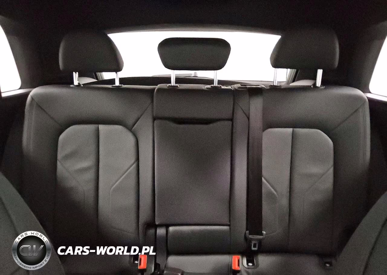 2021 Audi Q3 Premium 40 VIN:WA1AUCF32M1096218 - 10