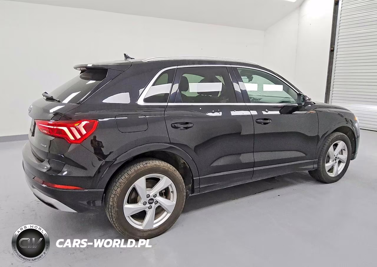 2021 Audi Q3 Premium 40 VIN:WA1AUCF32M1096218 - 3