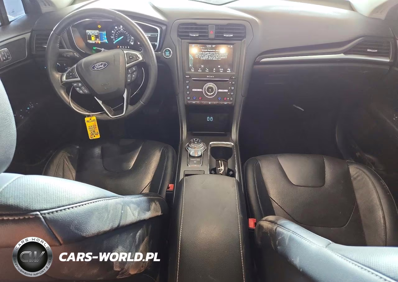 2019 Ford Fusion Titanium VIN:3FA6P0D94KR117474 - 8