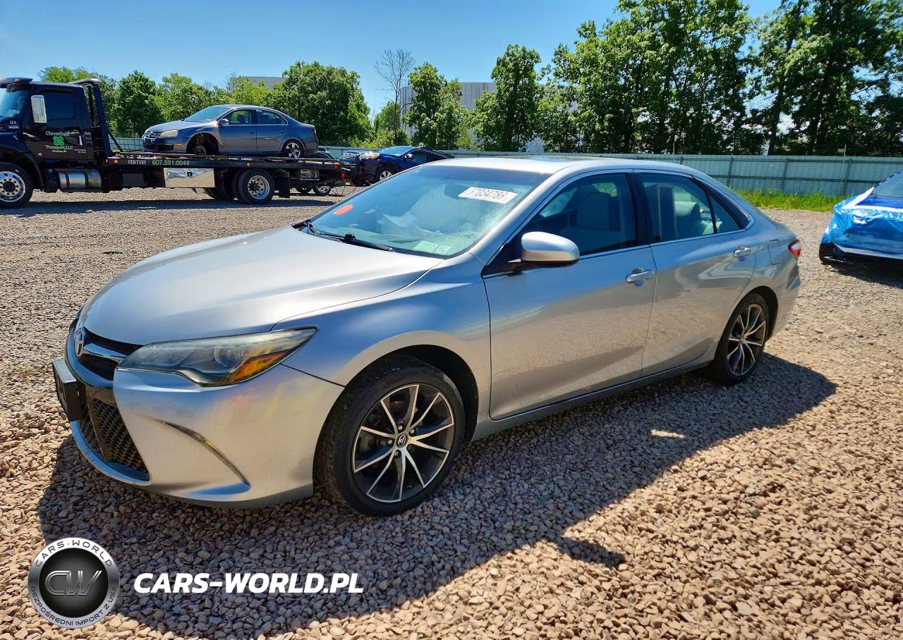 2017 Toyota Camry Xse V6 – zdjęcie 1 z 12
