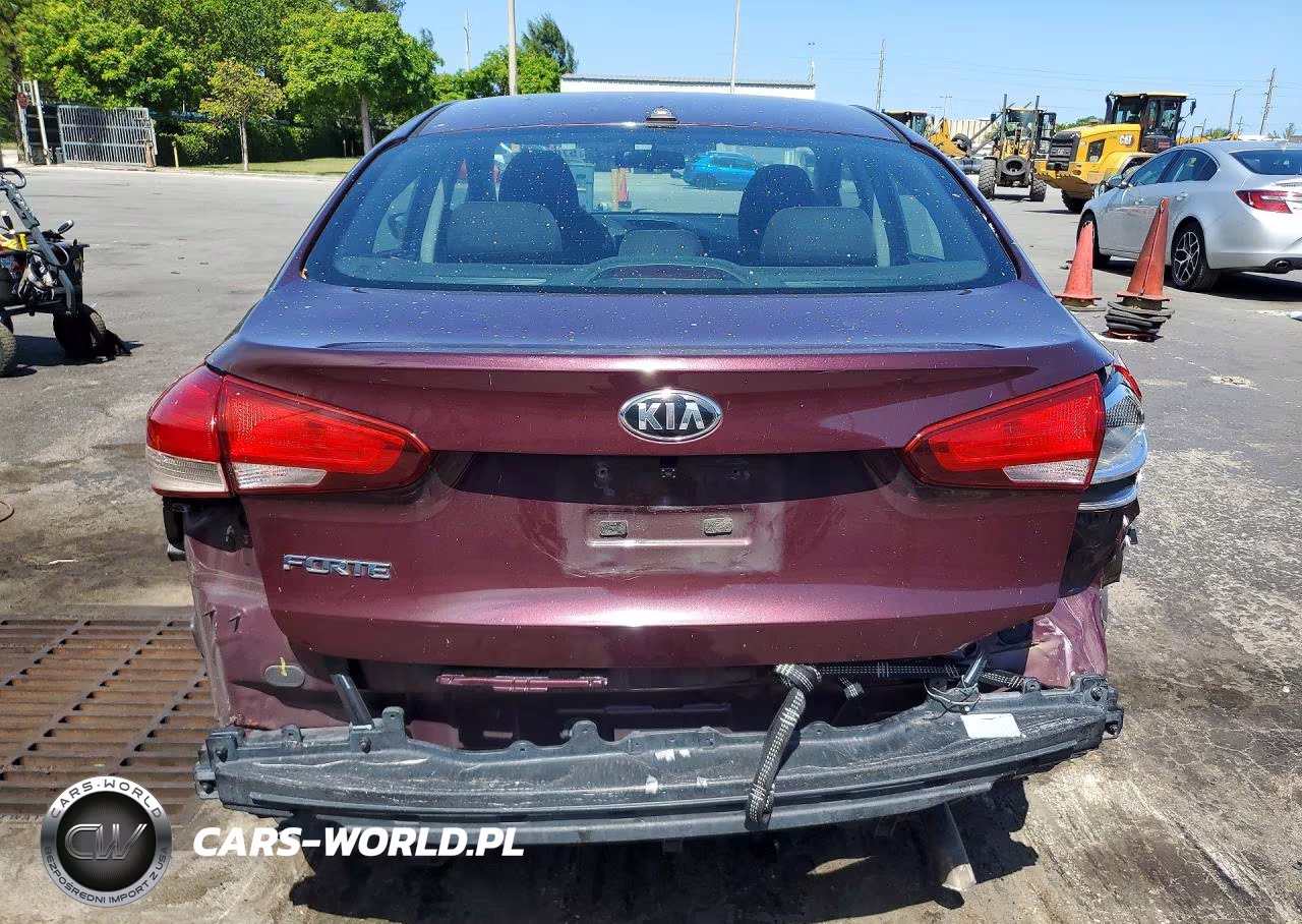 2018 Kia Forte Lx VIN:3KPFK4A78JE167836 - 6