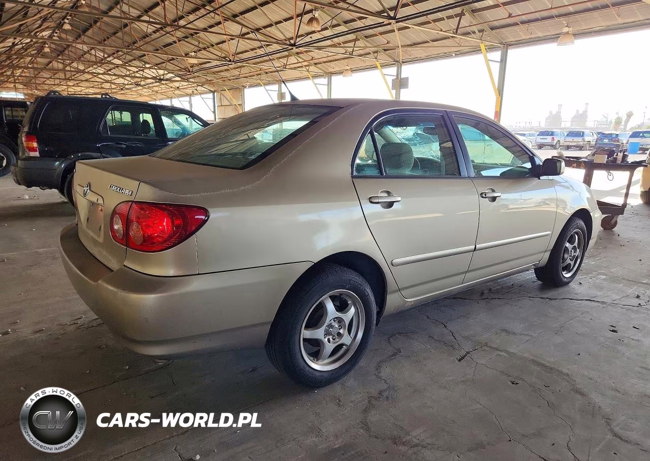 2007 Toyota Corolla Le VIN:1NXBR32E27Z899323 - 3
