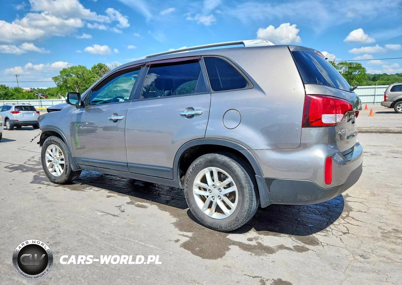 2015 Kia Sorento Lx VIN:5XYKT3A69FG659945 - 2