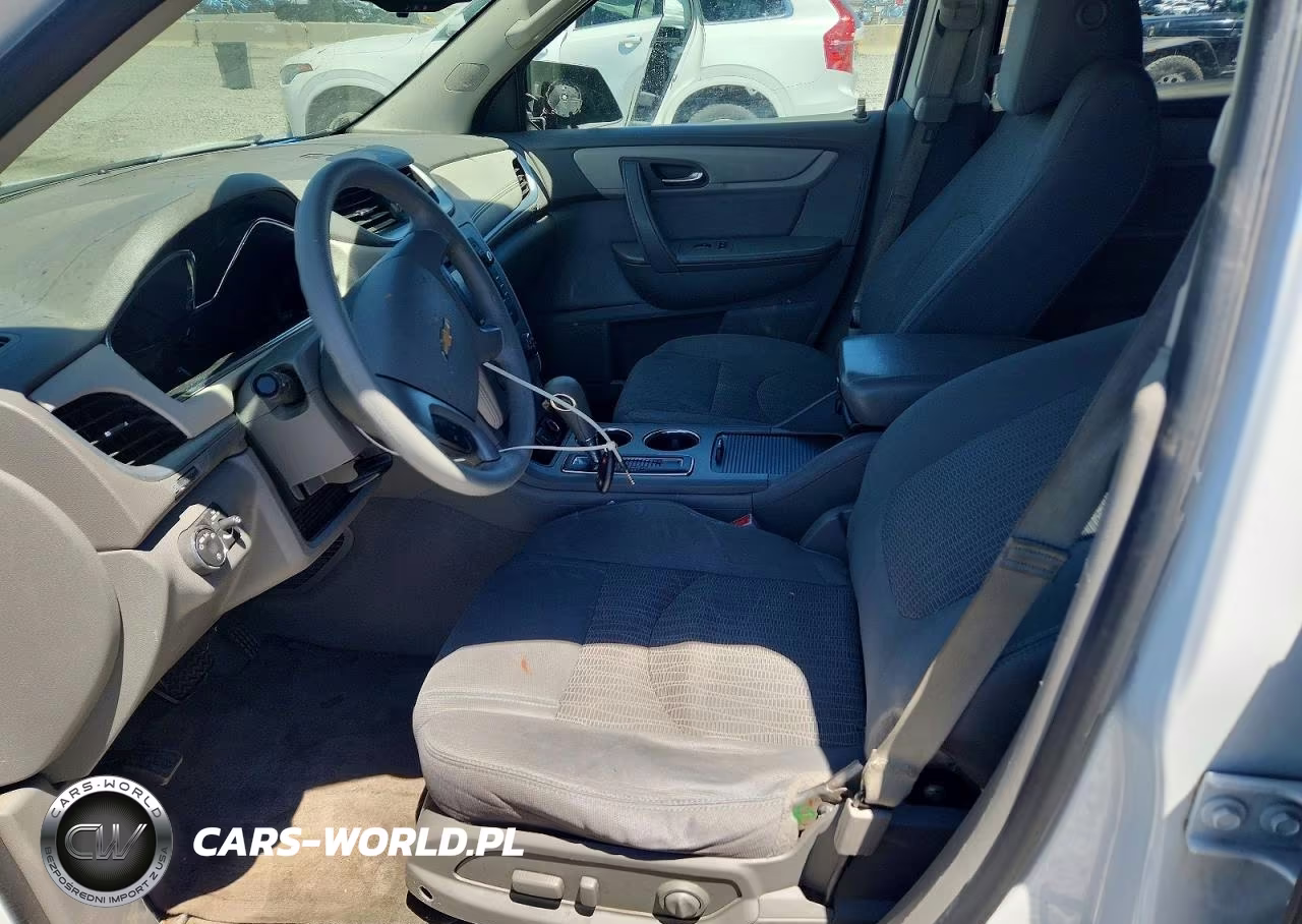 2017 Chevrolet Traverse Ls VIN:1GNKRFKD3HJ145502 - 7