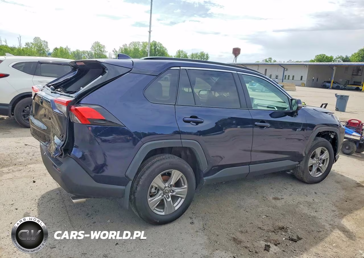 2024 Toyota Rav4 Xle-Woodland Edition VIN:4T3RWRFV9RU141882 - 3