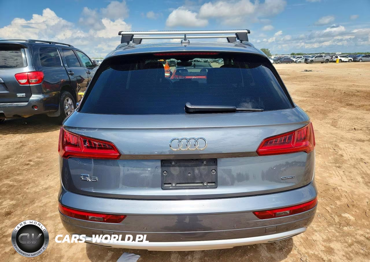2020 Audi Q5 Premium VIN:WA1ANAFY0L2058993 - 6