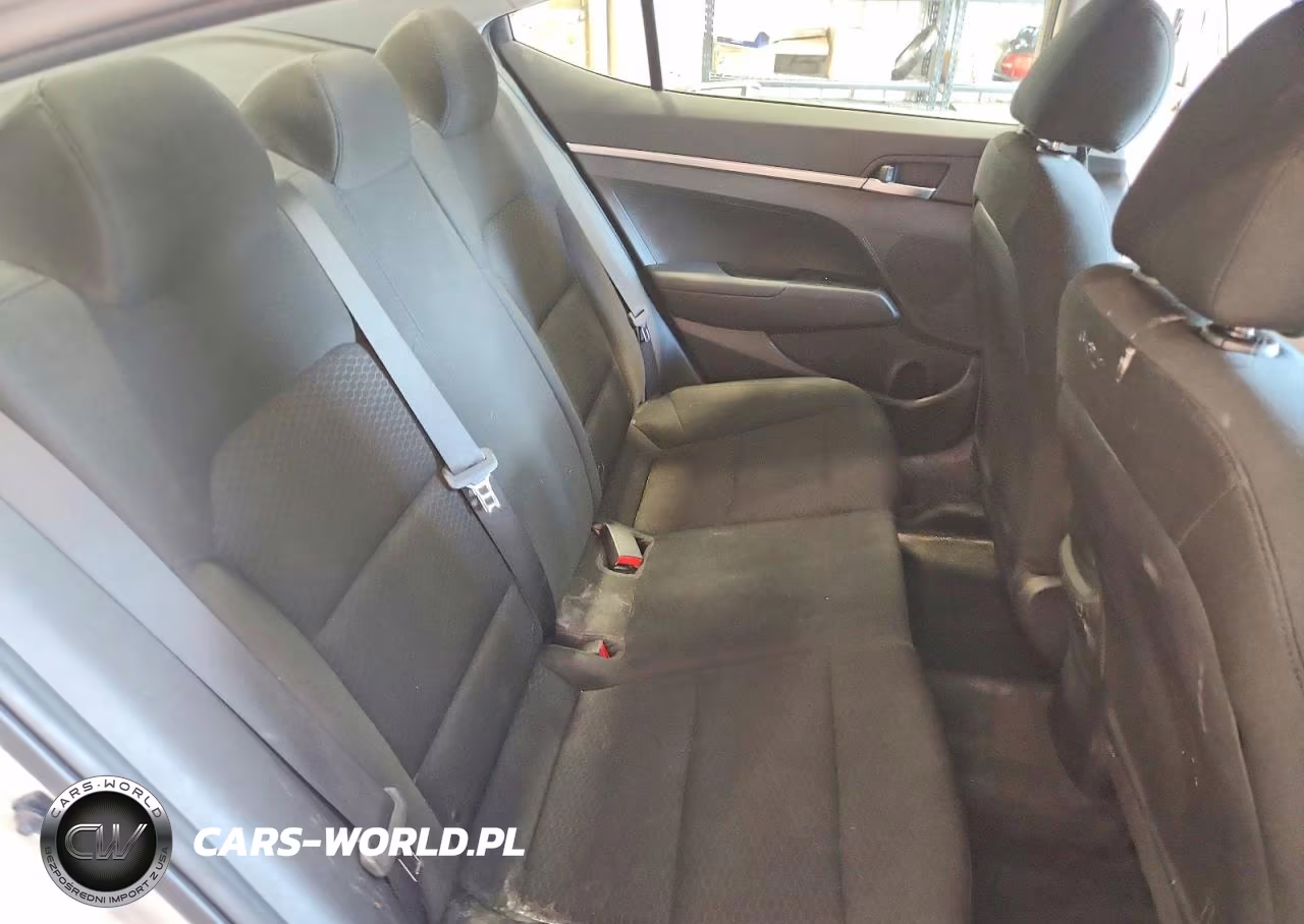 2019 Hyundai Elantra Se VIN:5NPD74LFXKH486438 - 10