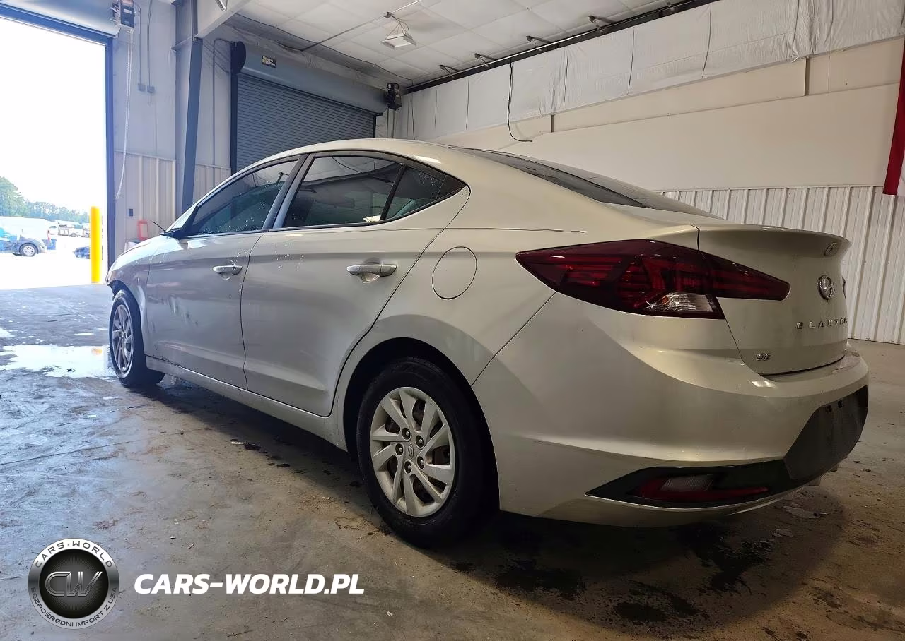 2019 Hyundai Elantra Se VIN:5NPD74LFXKH486438 - 2