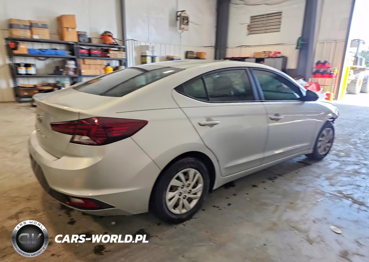 2019 Hyundai Elantra Se VIN:5NPD74LFXKH486438 - 3