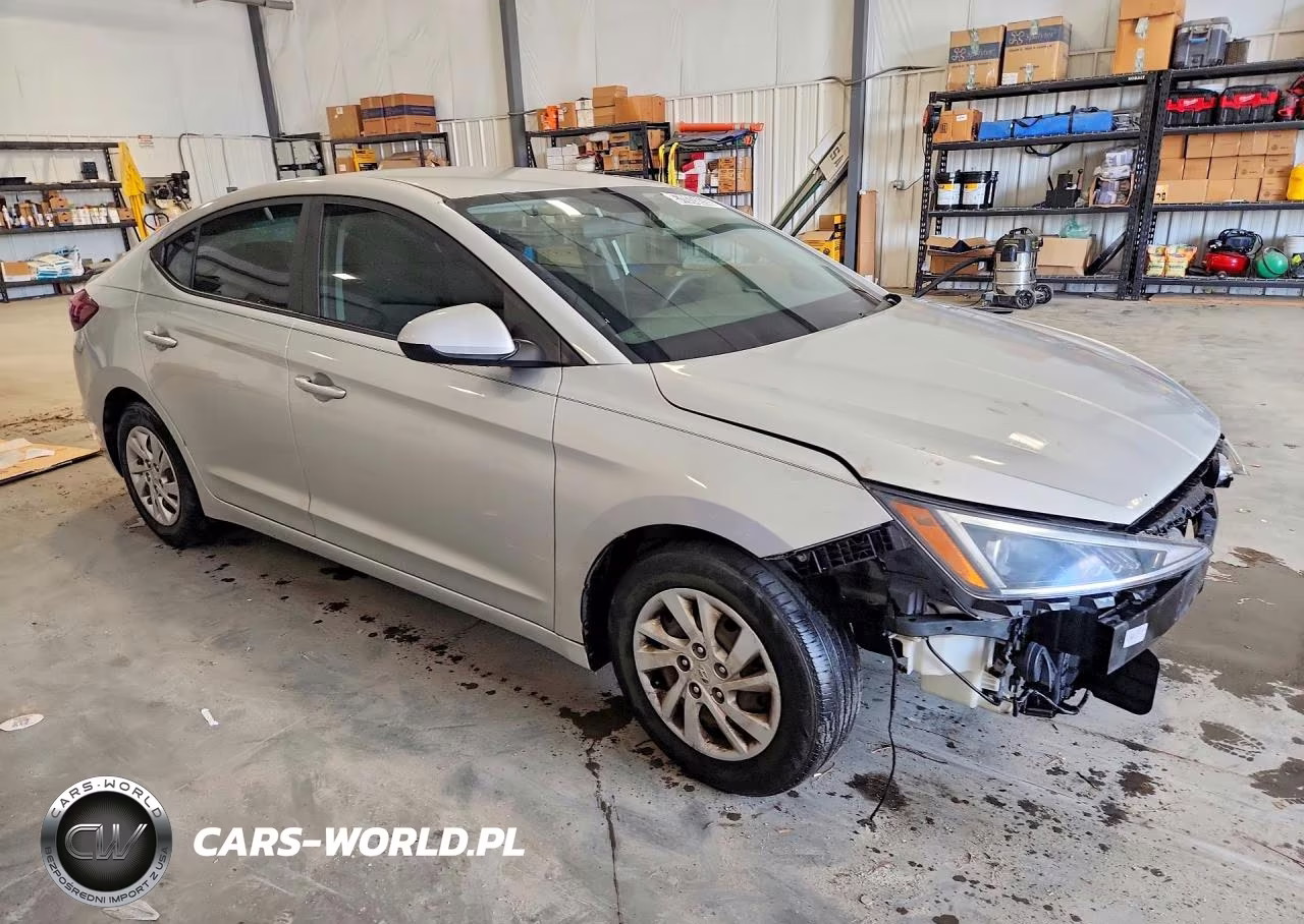 2019 Hyundai Elantra Se VIN:5NPD74LFXKH486438 - 4