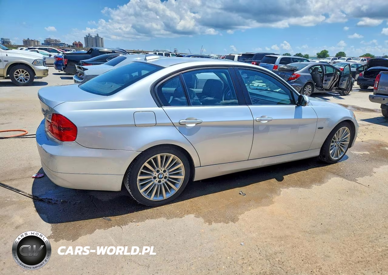 2008 BMW 328 I VIN:WBAVA37588NL56469 - 3