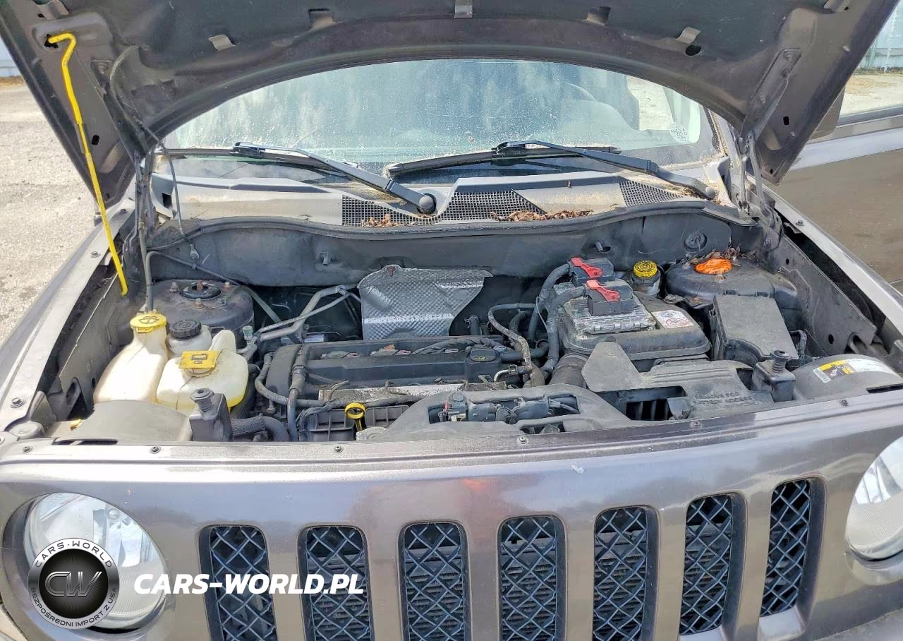 2016 Jeep Patriot Latitude VIN:1C4NJPFA2GD599577 - 12