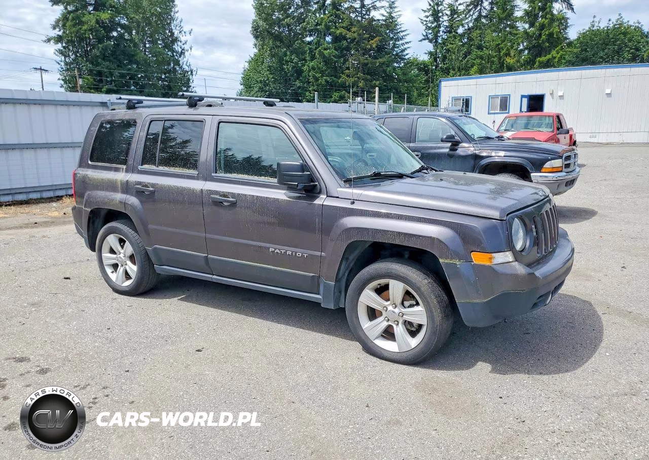 2016 Jeep Patriot Latitude VIN:1C4NJPFA2GD599577 - 4