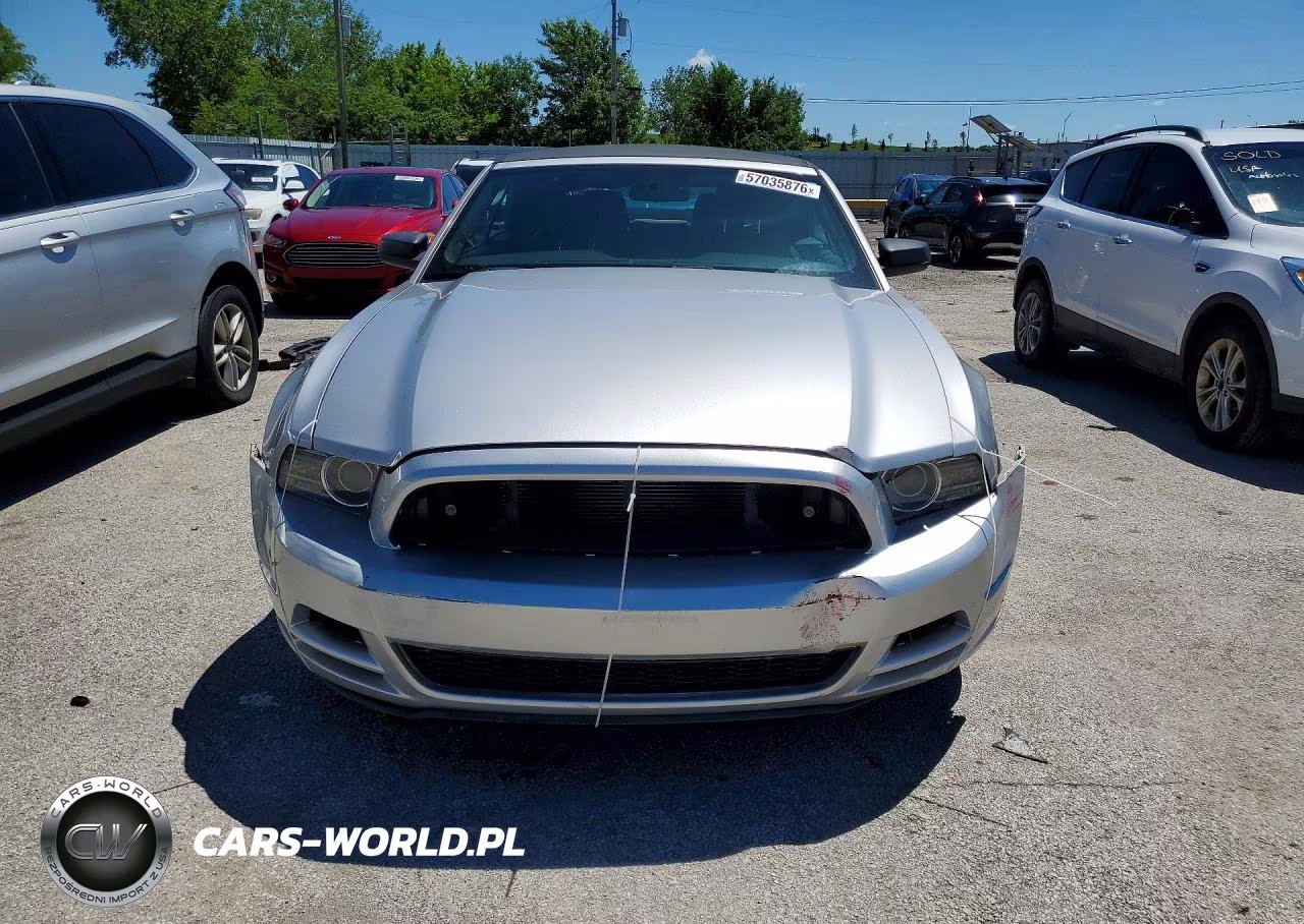 2013 Ford Mustang VIN:1ZVBP8EM4D5227373 - 5