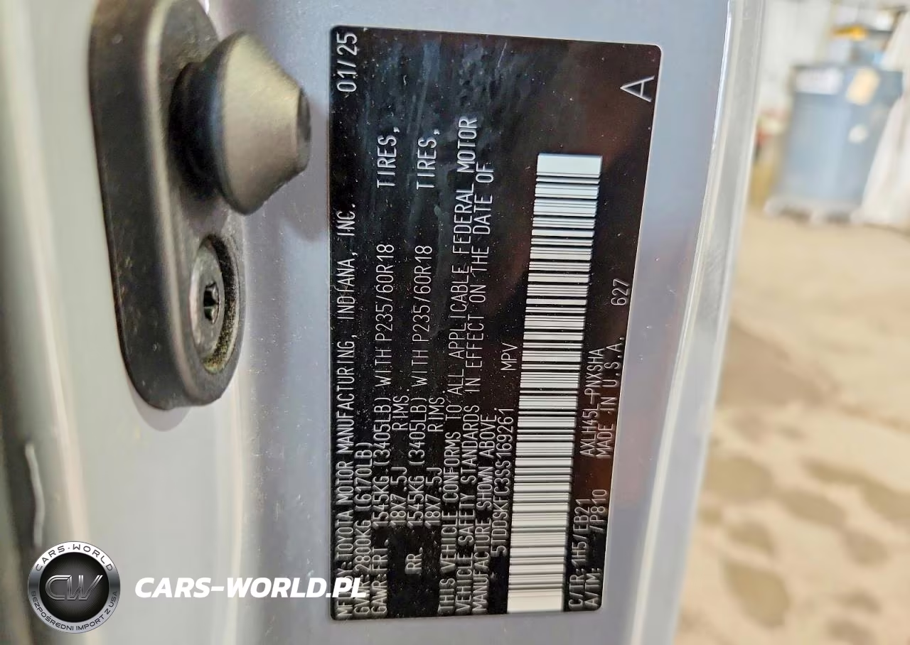 2025 Toyota Sienna Xse VIN:5TDDSKFC3SS169261 - 13