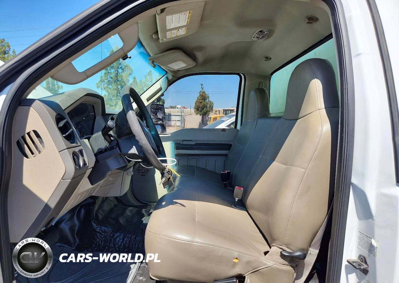 2008 Ford F550 Super Duty VIN:1FDAF56R28EB90528 - 7