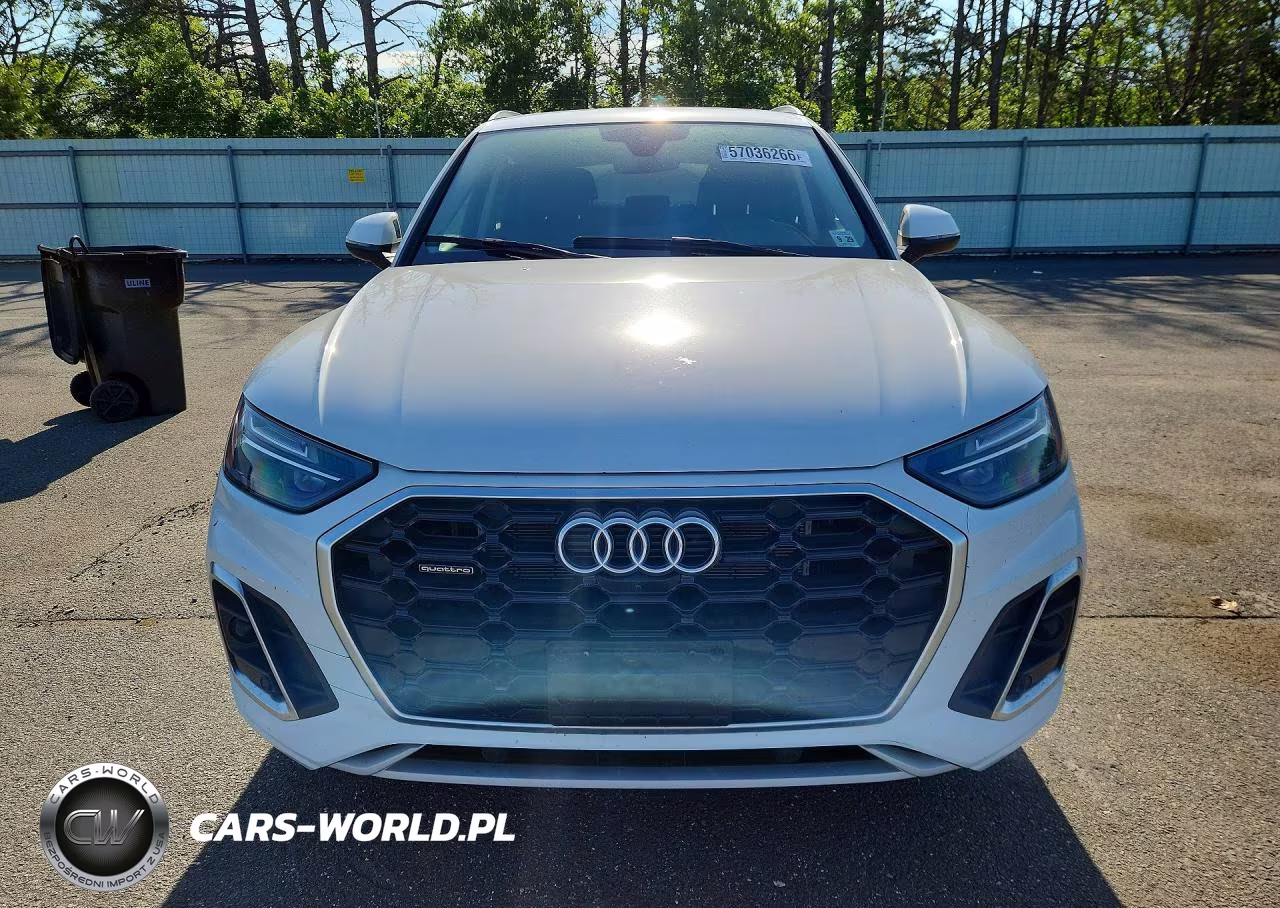 2024 Audi Q5 E Premium Plus 55 VIN:WA1E2AFY2R2142526 - 5