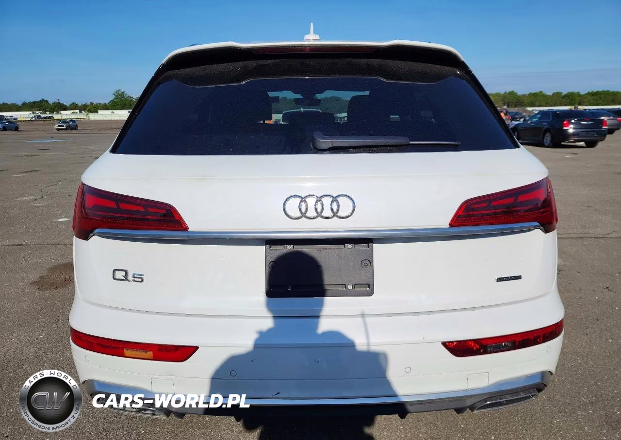 2024 Audi Q5 E Premium Plus 55 VIN:WA1E2AFY2R2142526 - 6