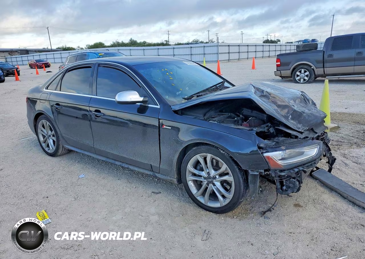2013 Audi S4 Premium Plus VIN:WAUBGAFLXDA162694 - 4