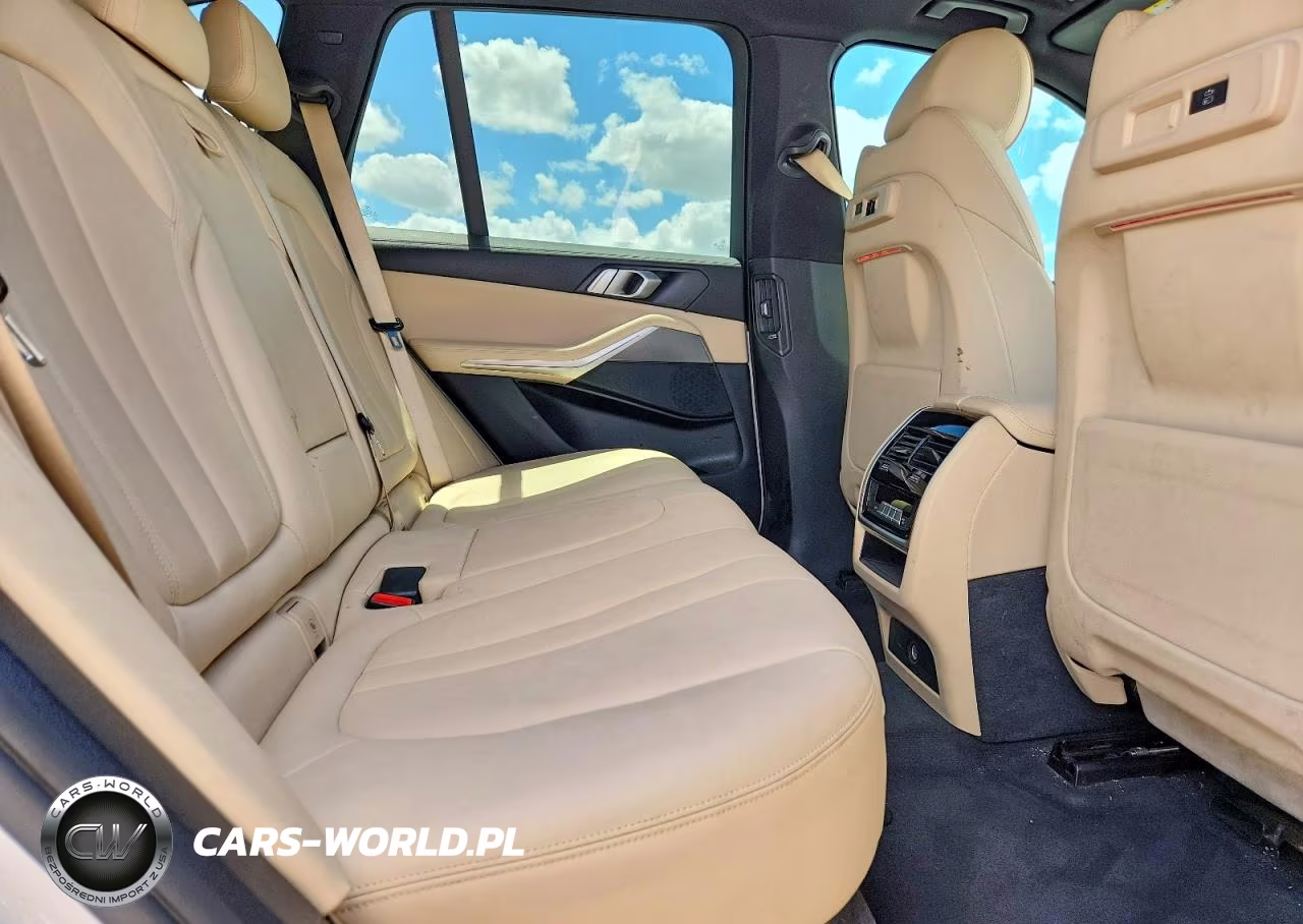 2019 BMW X5 xDrive40I VIN:5UXCR6C57KLL08747 - 11