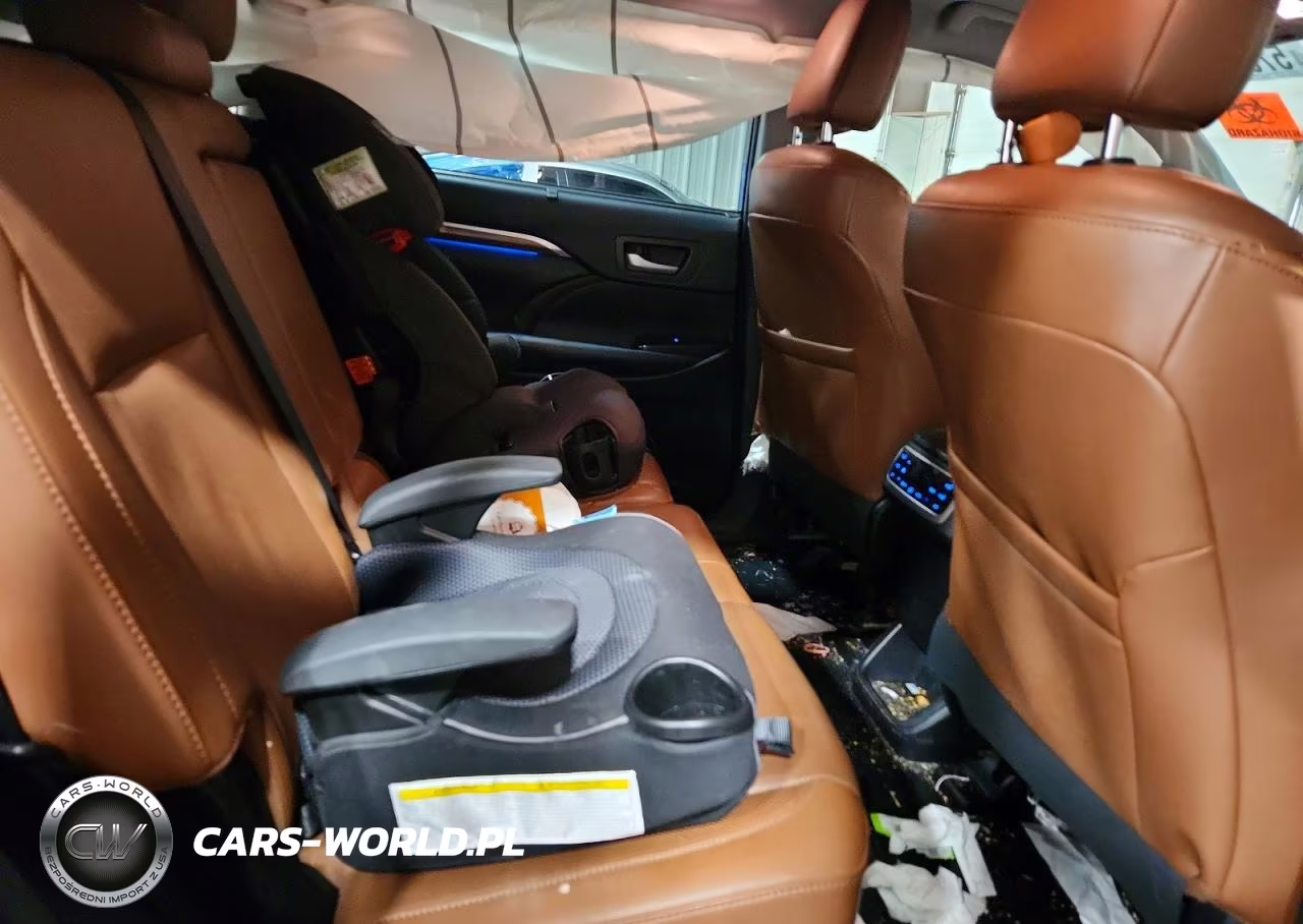 2019 Toyota Highlander Limited Platinum VIN:5TDDZRFH5KS716336 - 11