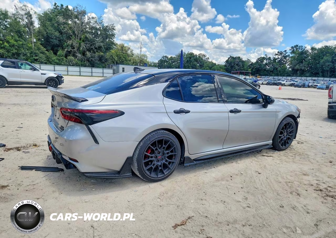 2022 Toyota Camry Xse VIN:4T1K31AK4NU043323 - 3