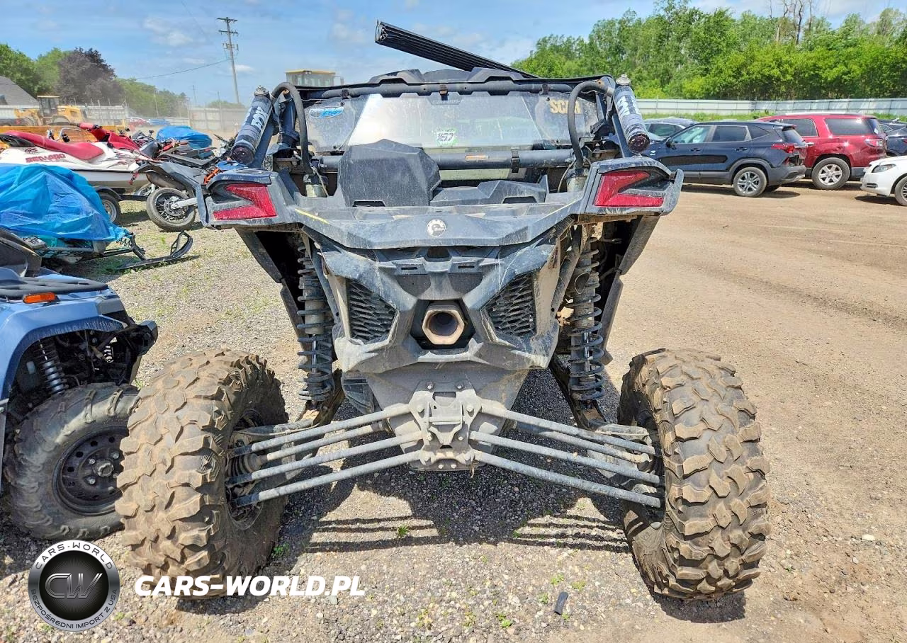 2023 Can-Am Maverick X3 Utility Vehicle VIN:3JBVXAV48PE000979 - 6