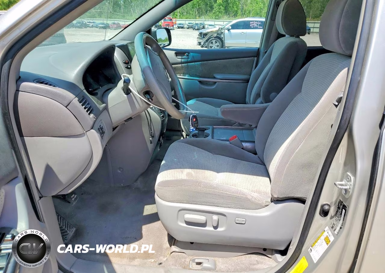 2009 Toyota Sienna Le 7-Passenger VIN:5TDZK23C89S250521 - 7