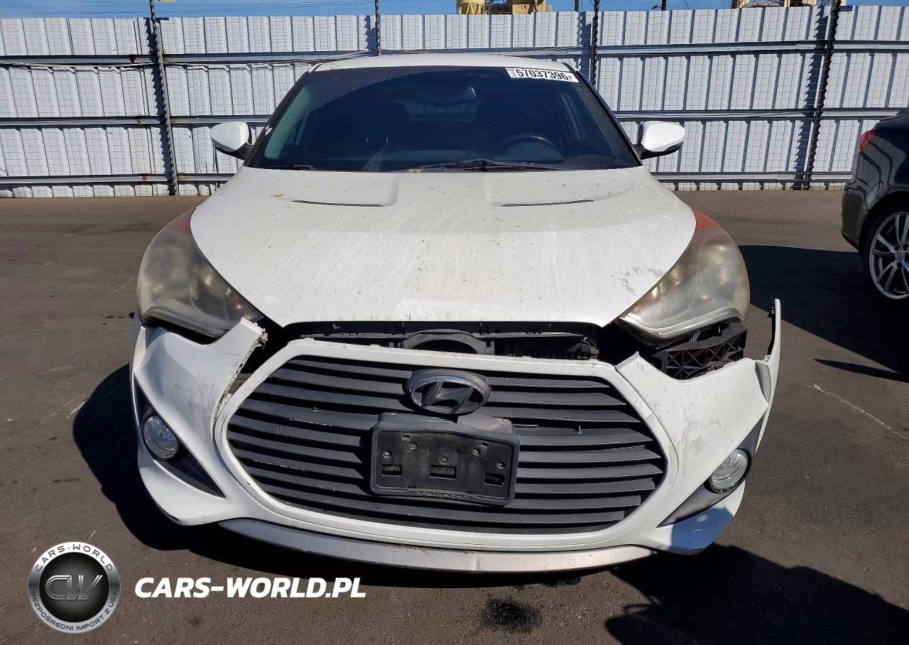2015 Hyundai Veloster Turbo VIN:KMHTC6AE6FU216904 - 5