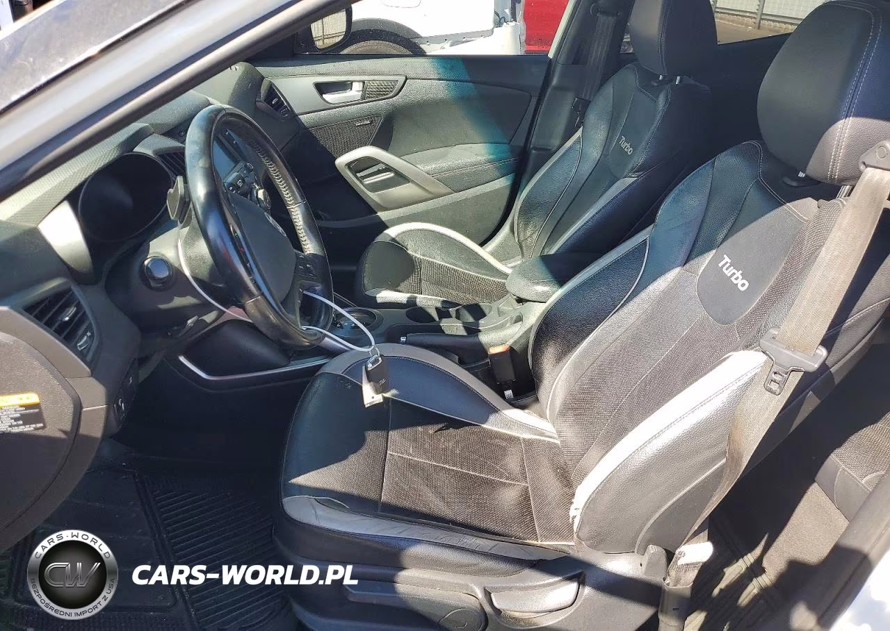 2015 Hyundai Veloster Turbo VIN:KMHTC6AE6FU216904 - 7