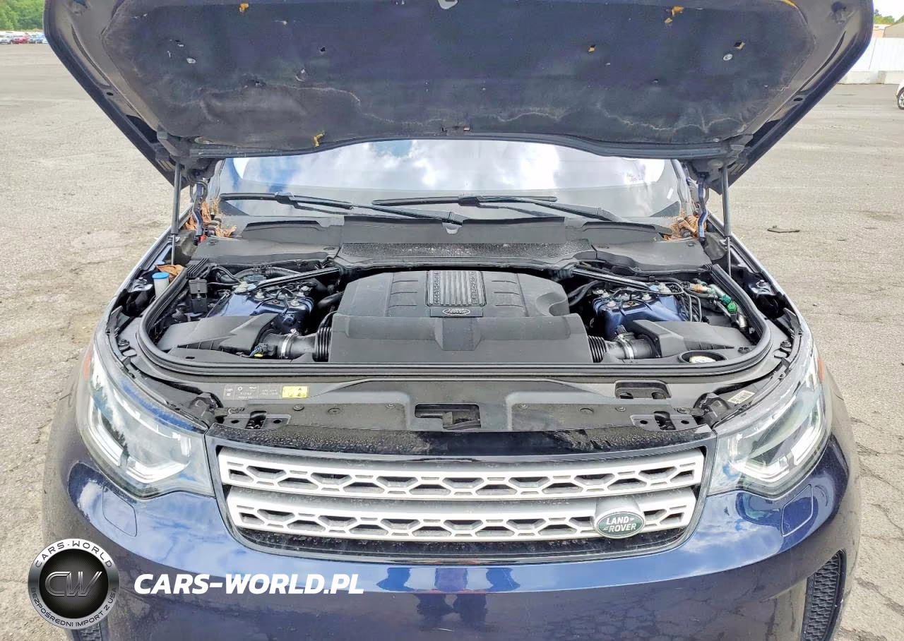 2017 Land Rover Discovery Hse VIN:SALRRBBV8HA037569 - 12