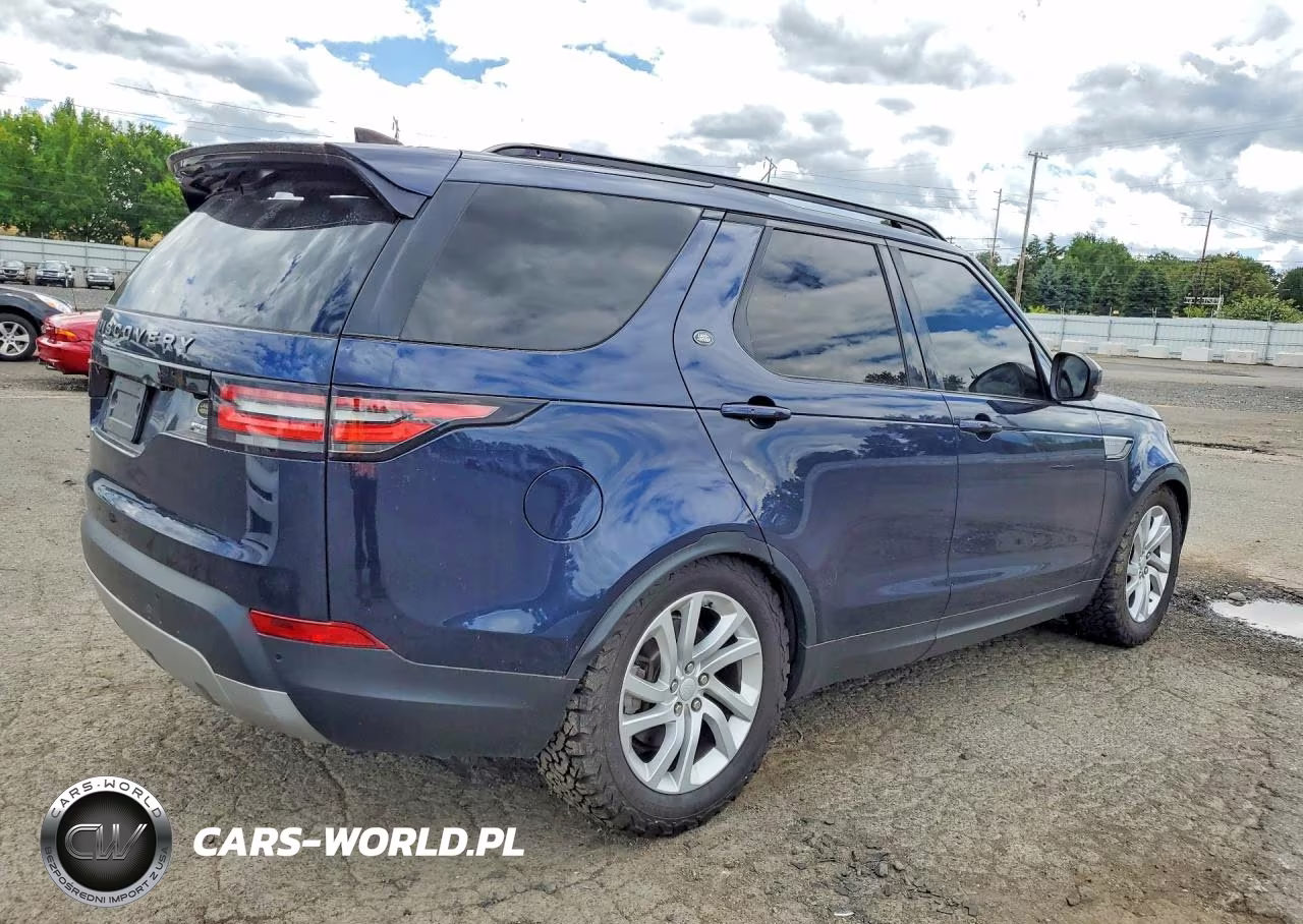 2017 Land Rover Discovery Hse VIN:SALRRBBV8HA037569 - 3