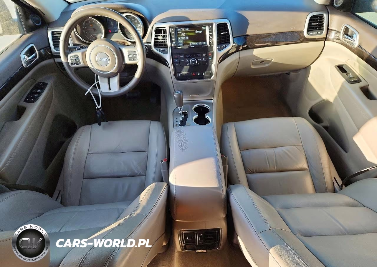 2013 Jeep Grand Cherokee Laredo VIN:1C4RJEAG4DC507856 - 8